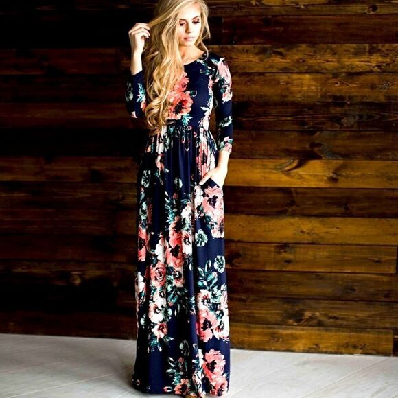 Navy Floral Long Sleeve Round Neck Stretch Knit Maxi Dress w/ Pockets - Picture 1 of 10